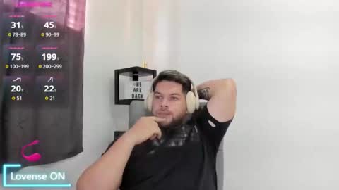 Snapshot of angelcute3 chatting on 03-30-26, 03:24 angel online show from 03-30-26, 03:24