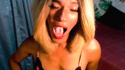 ANGELDARK online show from 11-04-25, 05:17