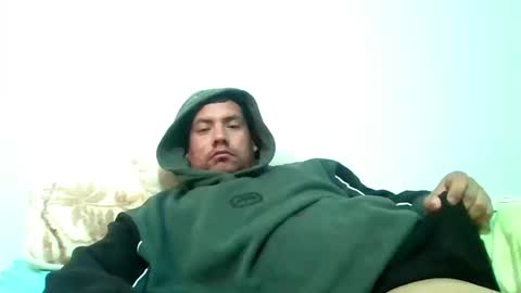 angeldavid90 online show from 09-12-25, 02:28