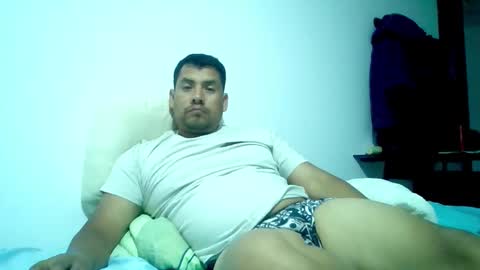 angeldavid90 online show from 02-04-26, 03:23