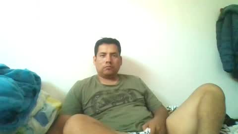 angeldavid90 online show from 04-15-26, 09:59