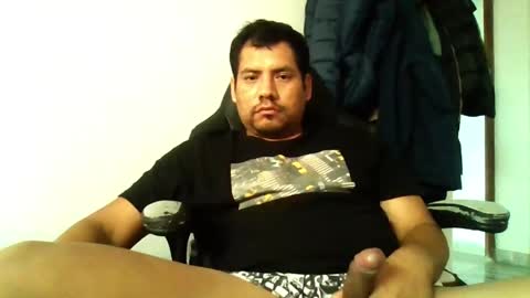 angeldavid90 online show from 05-08-26, 04:56