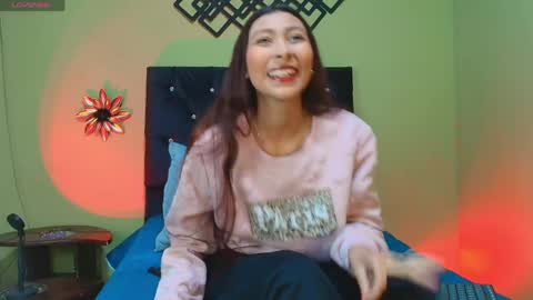 Snapshot of angeldreams15 chatting on 04-17-26, 11:19 angeldreams15 online show from 04-17-26, 11:19