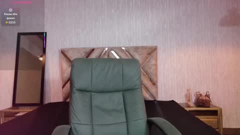 angel online show from 10-03-25, 01:30