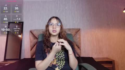 angel online show from 10-04-25, 11:52