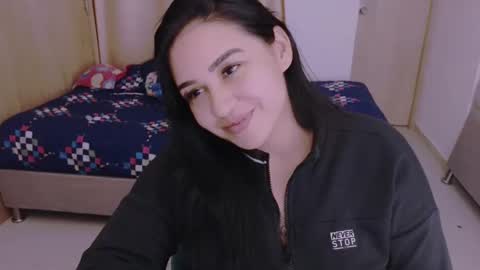 Snapshot of angeleslinda chatting on 12-08-24, 09:19 anastasia online show from 12-08-24, 09:19