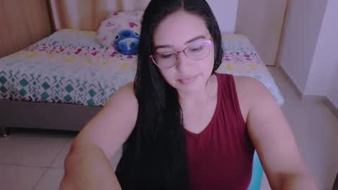 Snapshot of angeleslinda chatting on 12-15-24, 11:53 anastasia online show from 12-15-24, 11:53