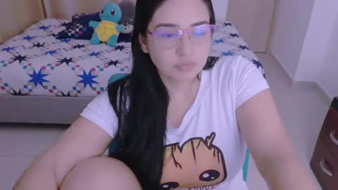 Snapshot of angeleslinda chatting on 12-29-24, 07:53 anastasia online show from 12-29-24, 07:53