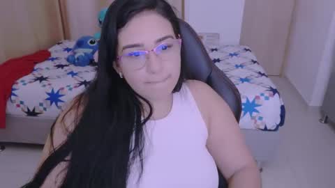 Snapshot of angeleslinda chatting on 01-19-25, 09:55 anastasia online show from 01-19-25, 09:55