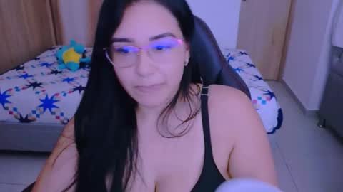 Snapshot of angeleslinda chatting on 01-20-25, 09:32 anastasia online show from 01-20-25, 09:32