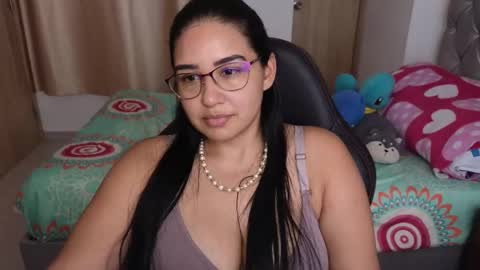 Snapshot of angeleslinda chatting on 02-01-25, 09:40 anastasia online show from 02-01-25, 09:40