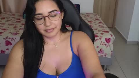 Snapshot of angeleslinda chatting on 02-16-25, 10:32 anastasia online show from 02-16-25, 10:32