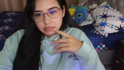 Snapshot of angeleslinda chatting on 03-03-25, 11:14 anastasia online show from 03-03-25, 11:14