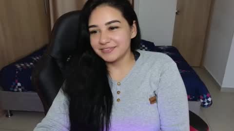 Snapshot of angeleslinda chatting on 03-12-25, 09:03 anastasia online show from 03-12-25, 09:03