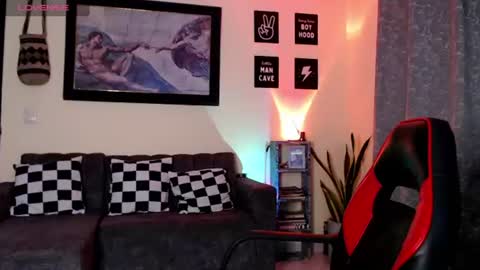 Miguel Angel online show from 07-08-26, 05:23