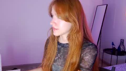 Snapshot of angelfleur chatting on 06-30-26, 01:50 Angela online show from 06-30-26, 01:50