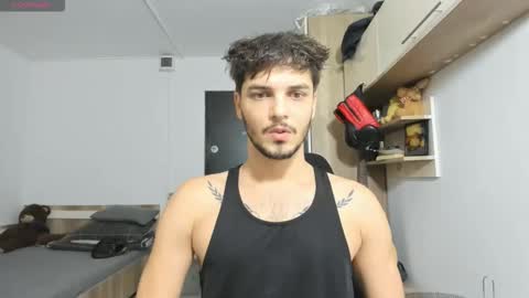 Snapshot of angelfrank chatting on 10-02-25, 07:26 Frankie online show from 10-02-25, 07:26