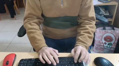 angelgarcia269 online show from 05-22-26, 12:22
