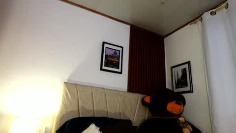 Snapshot of angeli_sexi chatting on 08-09-26, 11:09 Carolina online show from 08-09-26, 11:09
