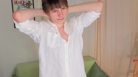 Daniel online show from 09-15-25, 03:56