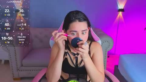 Snapshot of angelica_dymond chatting on 12-03-25, 01:53 A N G E L I C A online show from 12-03-25, 01:53