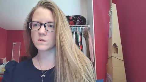 AngelicAngel online show from 05-18-26, 07:41