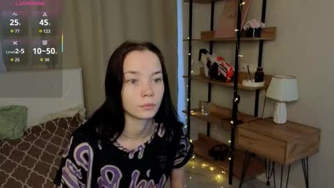 Alice online show from 09-17-25, 01:07