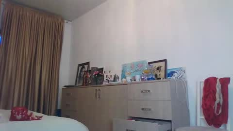 Snapshot of angelicfenix chatting on 03-18-26, 03:37 angelicfenix online show from 03-18-26, 03:37