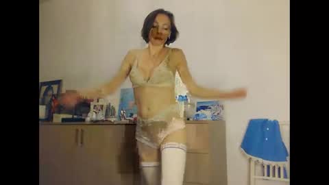Snapshot of angelicfenix chatting on 03-27-26, 05:01 angelicfenix online show from 03-27-26, 05:01