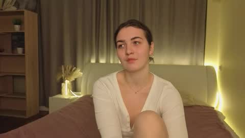 Roxi online show from 03-18-26, 07:28