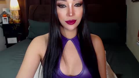 MS. AMALIA online show from 02-19-25, 06:44