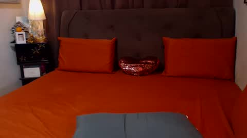 MS. AMALIA online show from 03-02-25, 04:07