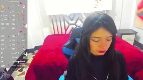 angelie online show from 10-14-25, 06:14