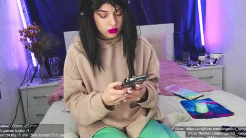 Snapshot of angelika_rouge chatting on 03-01-25, 03:38 Angelika Rouge online show from 03-01-25, 03:38