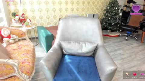 angelina_class_7 online show from 11-28-25, 03:04