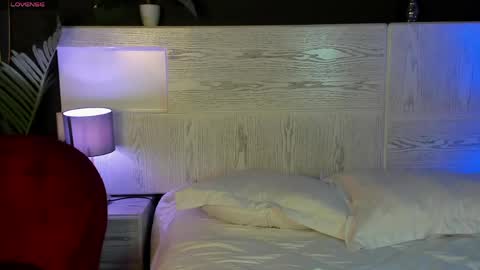 angelina_hilton online show from 04-16-26, 12:28