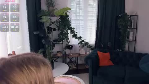 Alice WOW online show from 07-17-26, 09:05