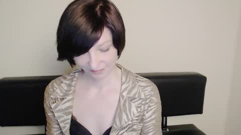 Snapshot of angelinalov_ chatting on 02-08-25, 10:39 Angelina online show from 02-08-25, 10:39