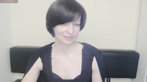 Snapshot of angelinalov_ chatting on 02-13-25, 07:45 Angelina online show from 02-13-25, 07:45