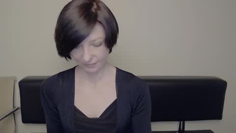 Snapshot of angelinalov_ chatting on 02-22-25, 07:12 Angelina online show from 02-22-25, 07:12