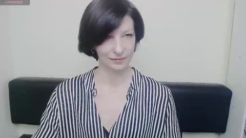 Snapshot of angelinalov_ chatting on 02-24-25, 10:59 Angelina online show from 02-24-25, 10:59