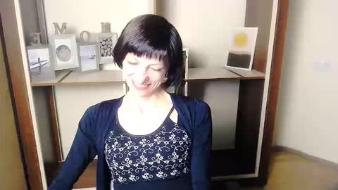 Snapshot of angelinalov_ chatting on 09-16-25, 06:25 Angelina online show from 09-16-25, 06:25