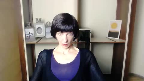 Snapshot of angelinalov_ chatting on 09-19-25, 06:15 Angelina online show from 09-19-25, 06:15