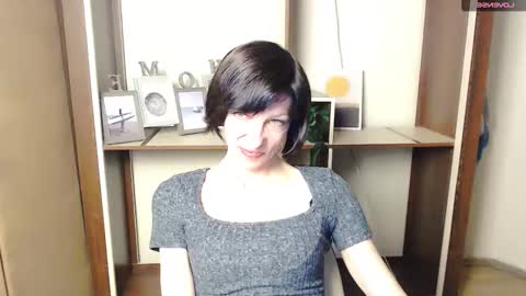 Angelina online show from 10-22-25, 07:08