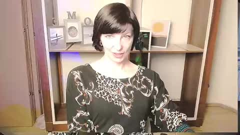 Angelina online show from 05-11-26, 09:04