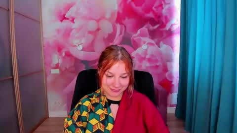 AngelinaLow online show from 05-09-26, 11:26