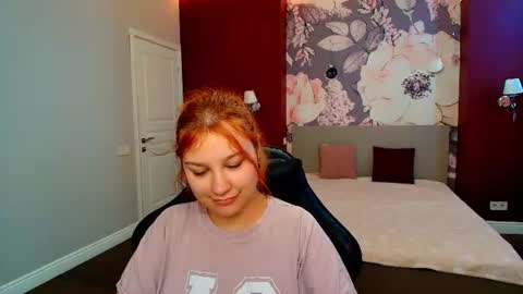 AngelinaLow online show from 06-22-26, 11:29