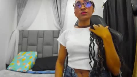 AngelinaMurphy online show from 05-02-26, 03:33