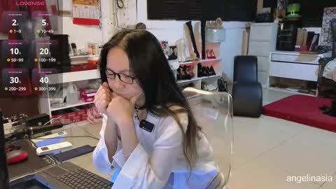 Snapshot of angelinasia chatting on 03-05-26, 02:46 Angel online show from 03-05-26, 02:46