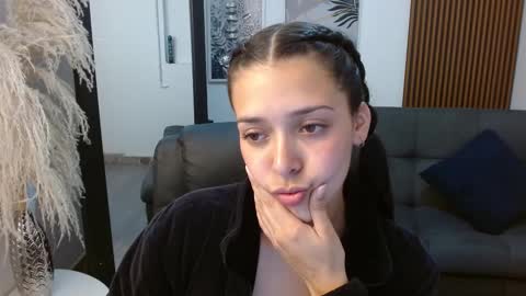 angeline_davies online show from 02-24-25, 11:19